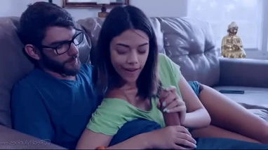 JOVENCITA HERMOSA CON ORGASMO EXTREMO